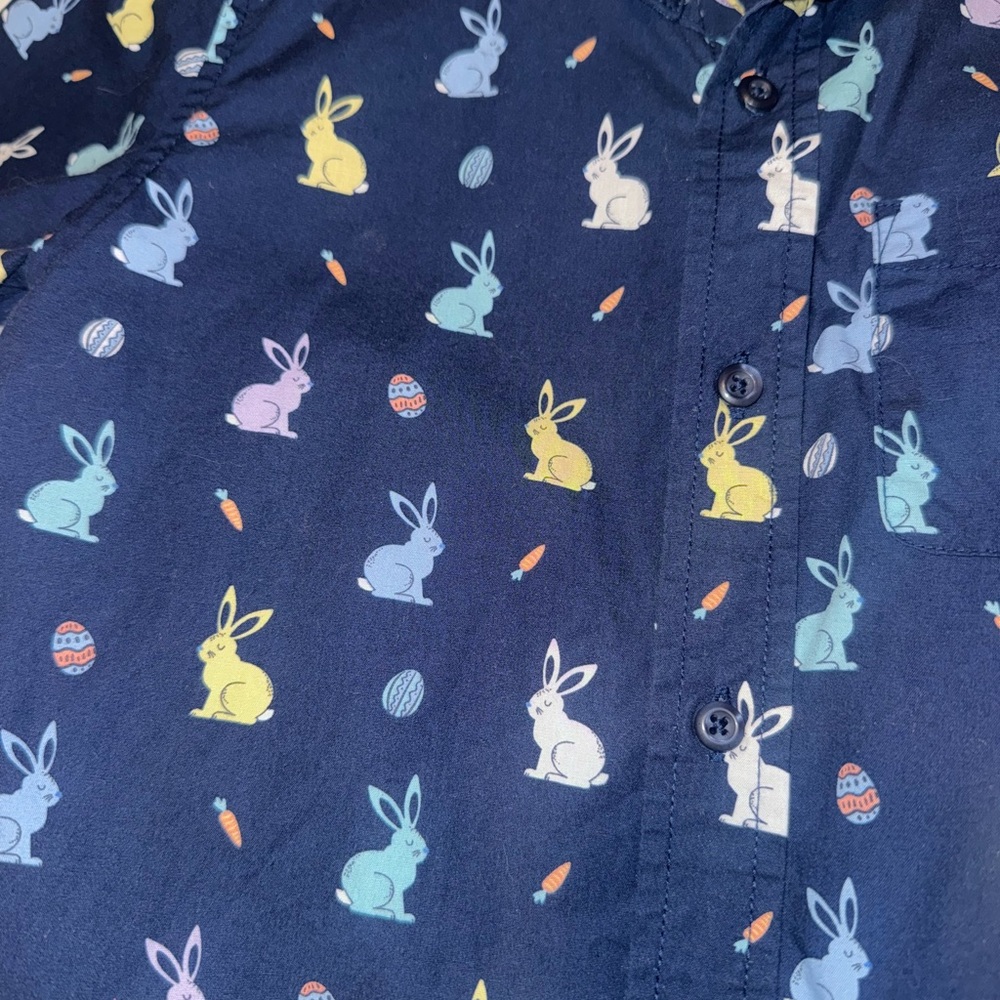 Children's Place Boys Navy Blue Easter Bunny Poplin Button Up Shirt size 7/8 - Picture 5 of 5